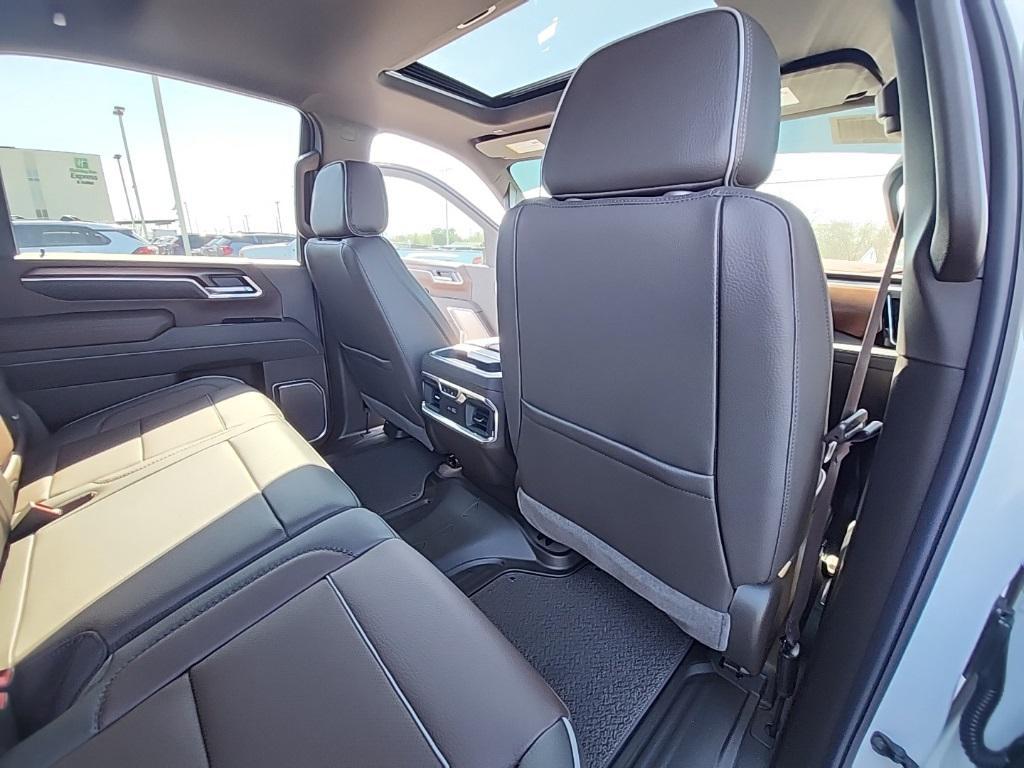 new 2025 GMC Sierra 2500 car, priced at $82,145