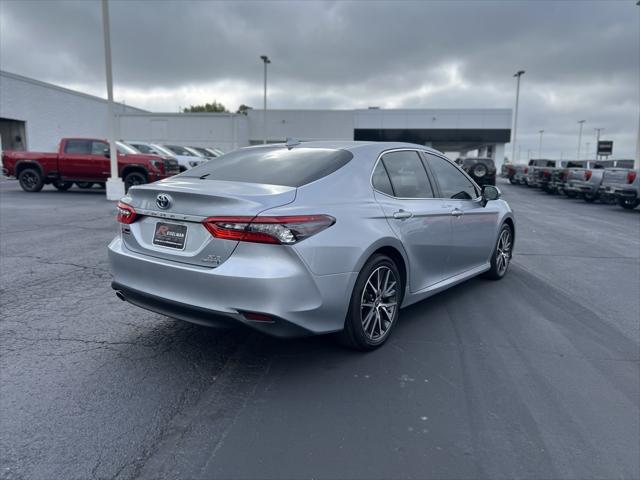 used 2022 Toyota Camry Hybrid car, priced at $32,667