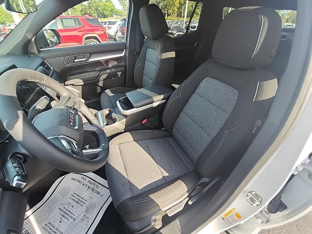 new 2026 GMC Terrain car, priced at $32,552
