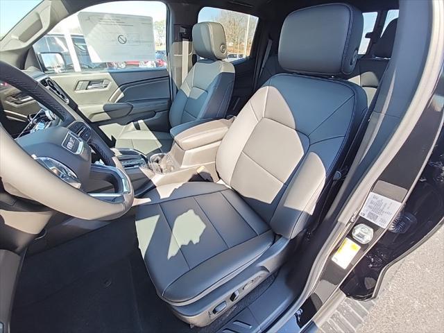 new 2025 GMC Canyon car, priced at $46,322