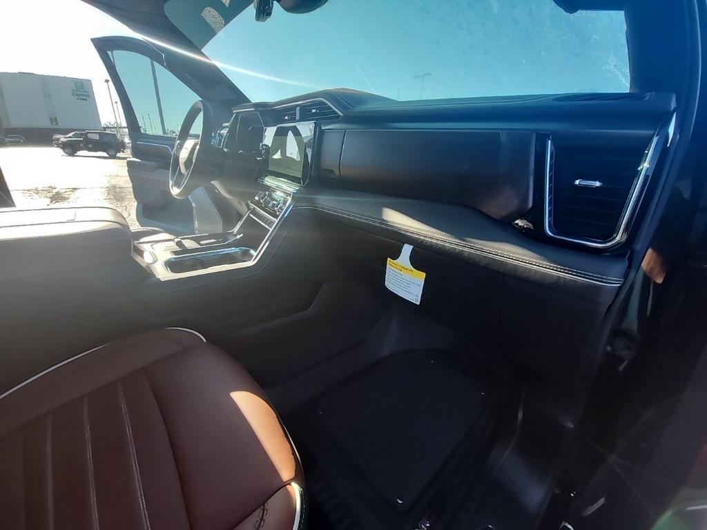 new 2026 GMC Sierra 2500 car, priced at $95,440