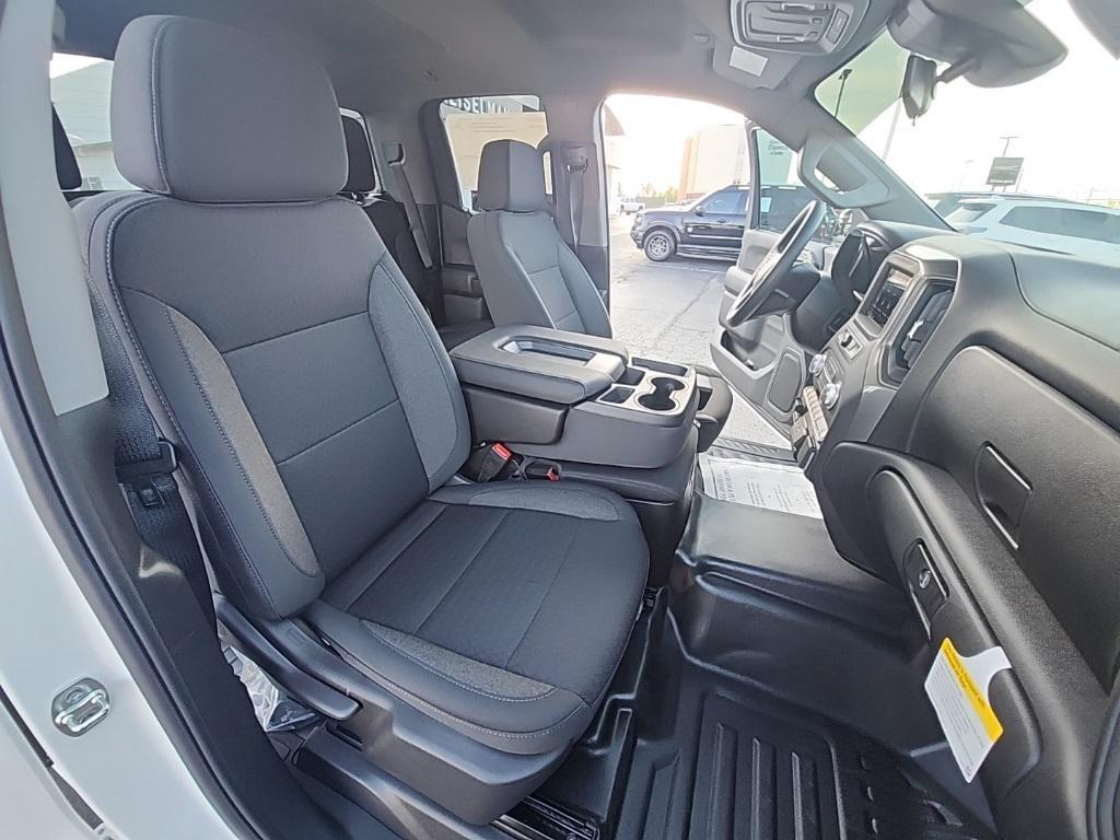 new 2026 GMC Sierra 1500 car, priced at $47,495