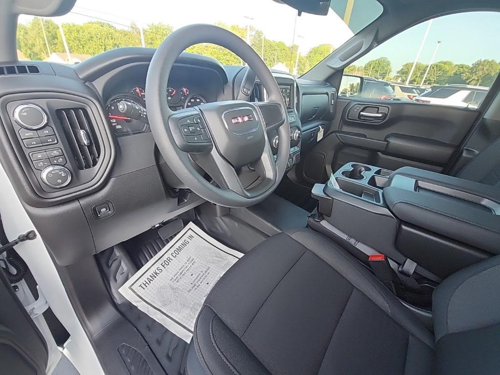 new 2026 GMC Sierra 1500 car, priced at $47,495