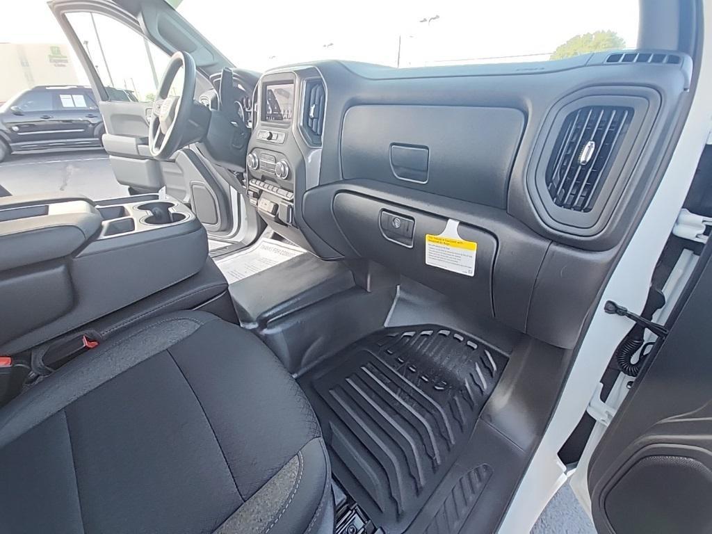 new 2026 GMC Sierra 1500 car, priced at $47,495