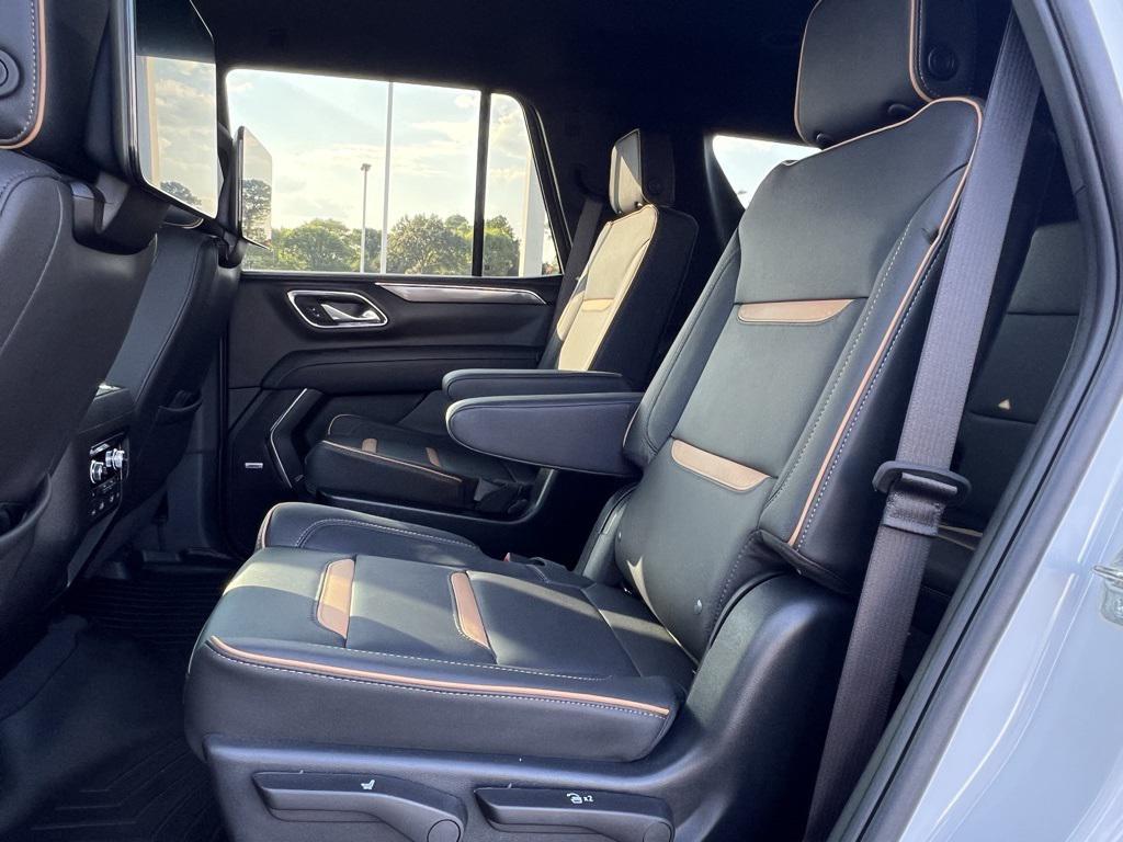 used 2024 GMC Yukon car, priced at $73,338