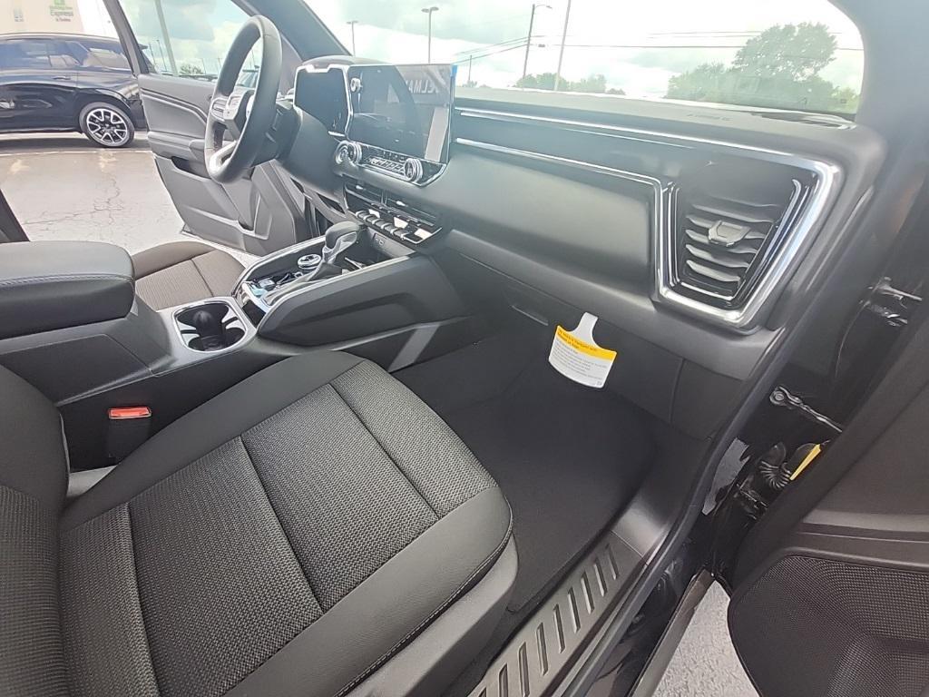 new 2025 GMC Canyon car, priced at $45,295