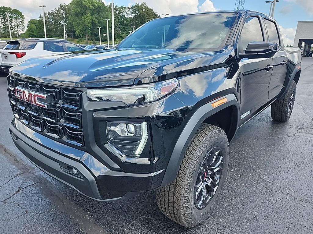 new 2025 GMC Canyon car, priced at $45,295