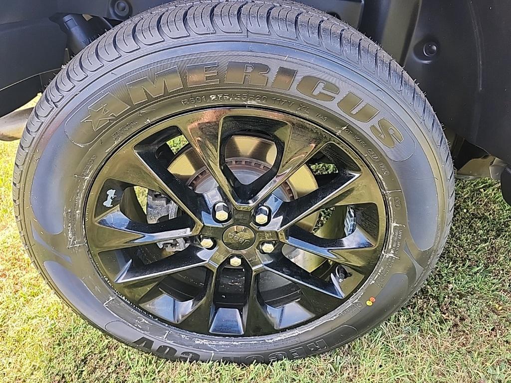 used 2021 Jeep Wrangler Unlimited car, priced at $31,875