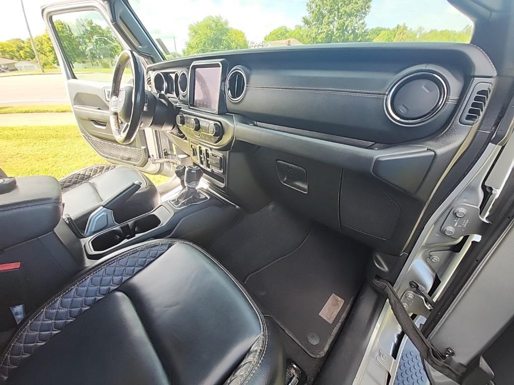 used 2021 Jeep Wrangler Unlimited car, priced at $31,875