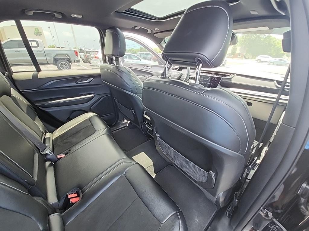 used 2023 Jeep Grand Cherokee car, priced at $30,183