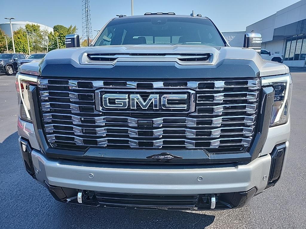 new 2025 GMC Sierra 2500 car, priced at $91,655