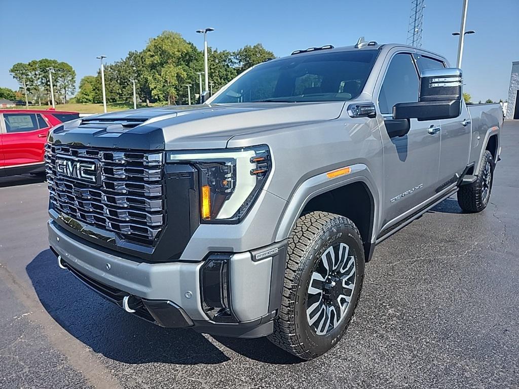new 2025 GMC Sierra 2500 car, priced at $91,655