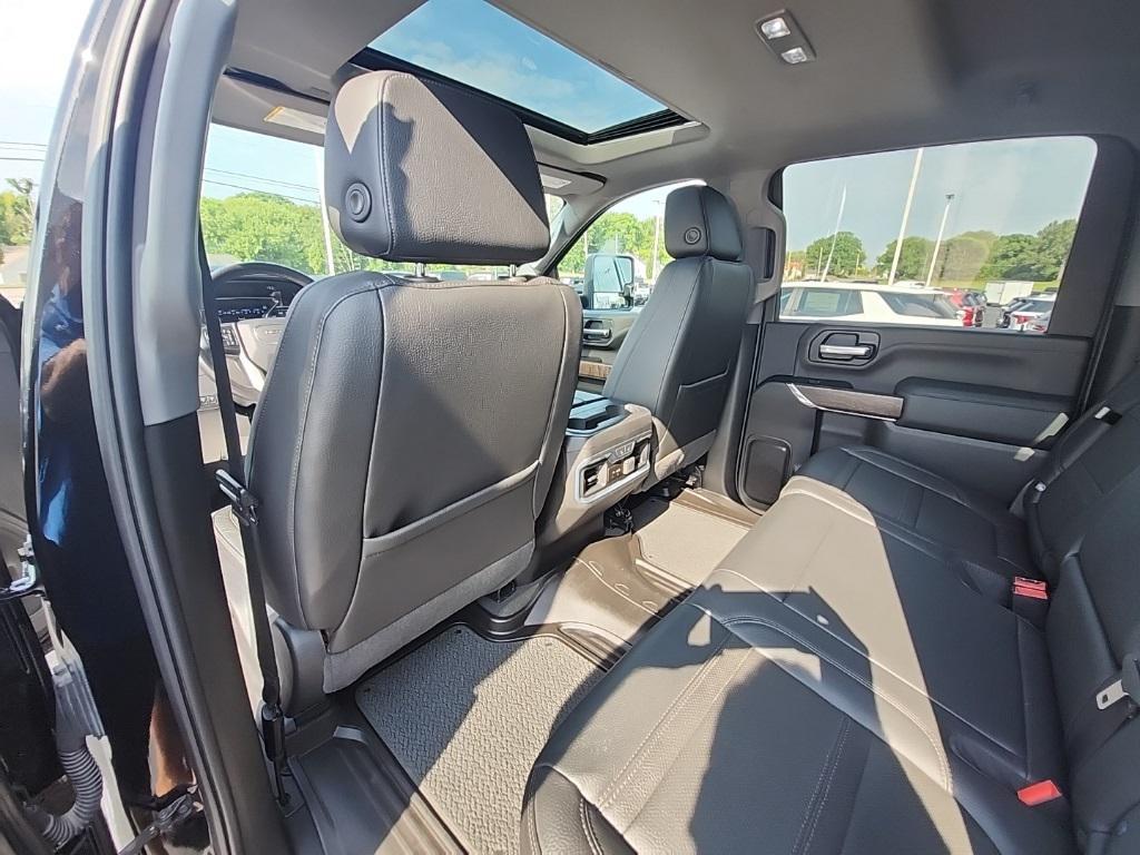 used 2022 GMC Sierra 2500 car, priced at $65,129