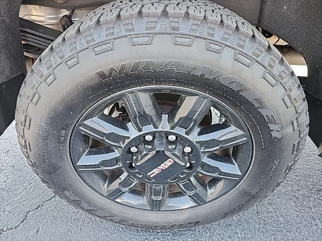 used 2024 GMC Sierra 2500 car, priced at $78,414