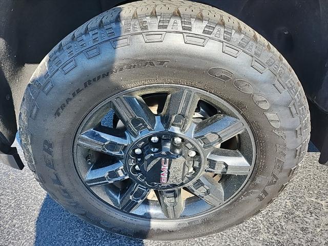 used 2024 GMC Sierra 2500 car, priced at $78,414