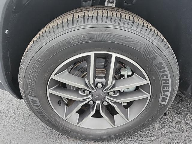 used 2021 Jeep Grand Cherokee car, priced at $31,004