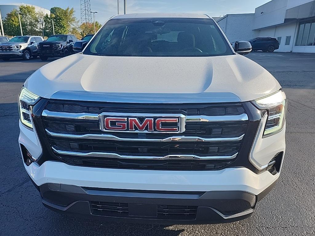 new 2026 GMC Terrain car, priced at $30,910