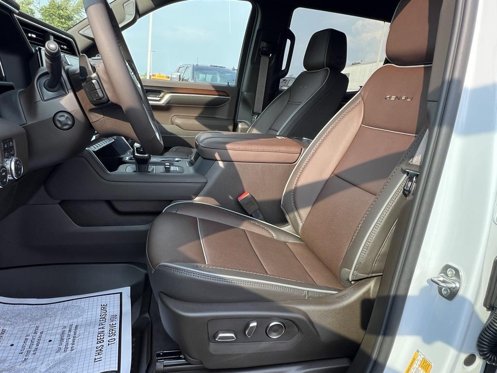 new 2026 GMC Sierra 1500 car, priced at $79,040