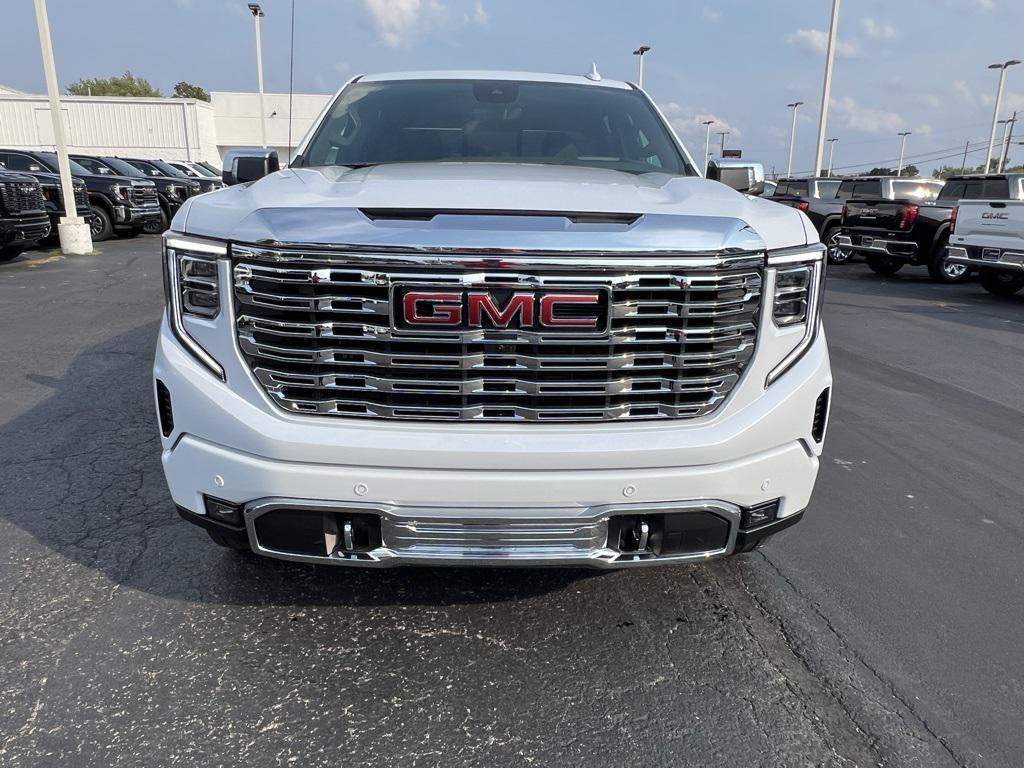 new 2026 GMC Sierra 1500 car, priced at $79,040