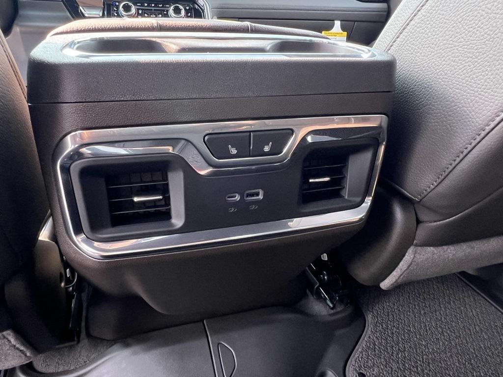 new 2026 GMC Sierra 1500 car, priced at $79,040