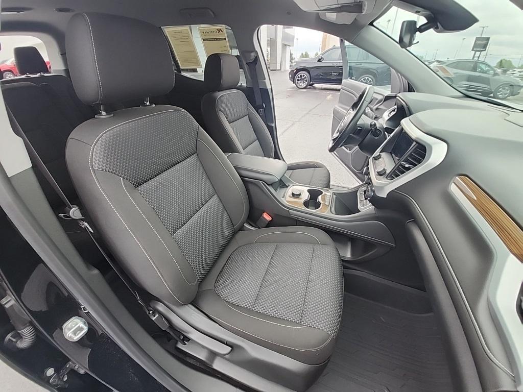 used 2023 GMC Acadia car, priced at $30,906
