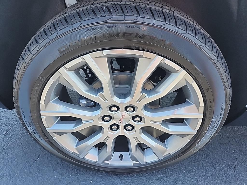 new 2026 GMC Acadia car, priced at $66,953
