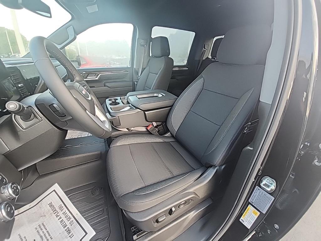 new 2025 GMC Sierra 2500 car, priced at $70,515