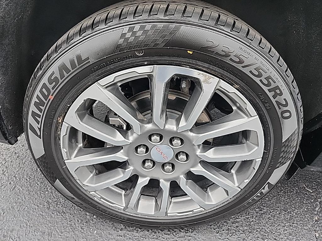 used 2021 GMC Acadia car, priced at $27,624