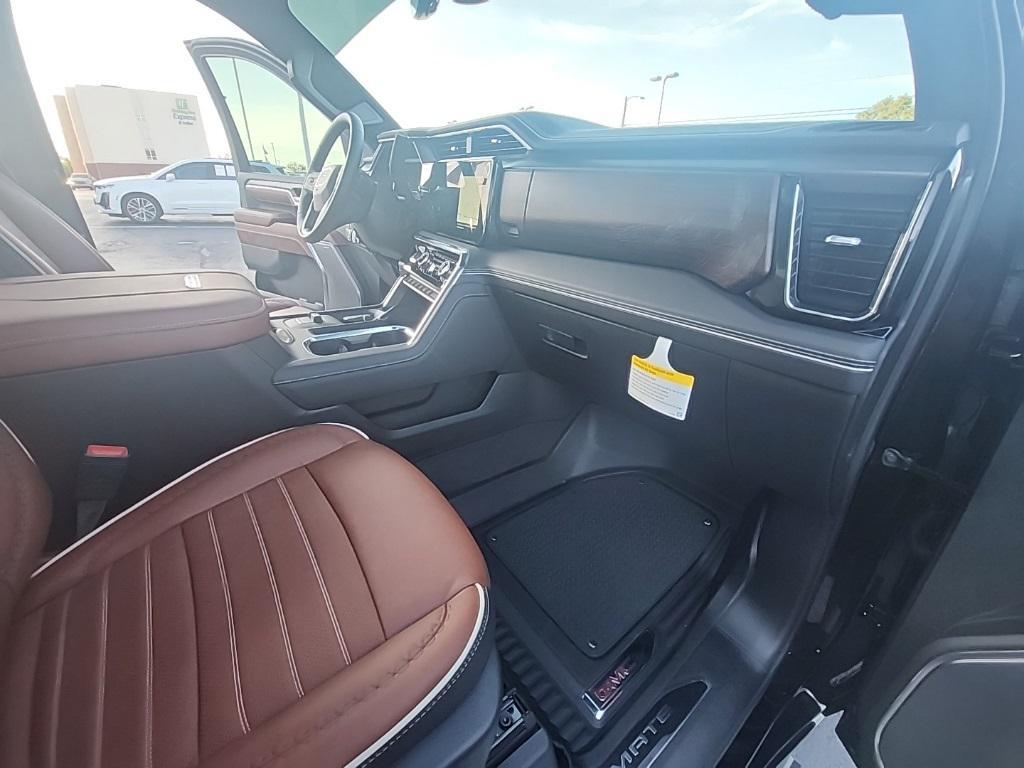 new 2025 GMC Sierra 2500 car, priced at $90,415