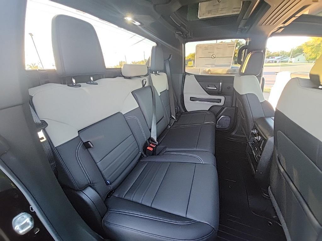 new 2026 GMC HUMMER EV Pickup car, priced at $106,704