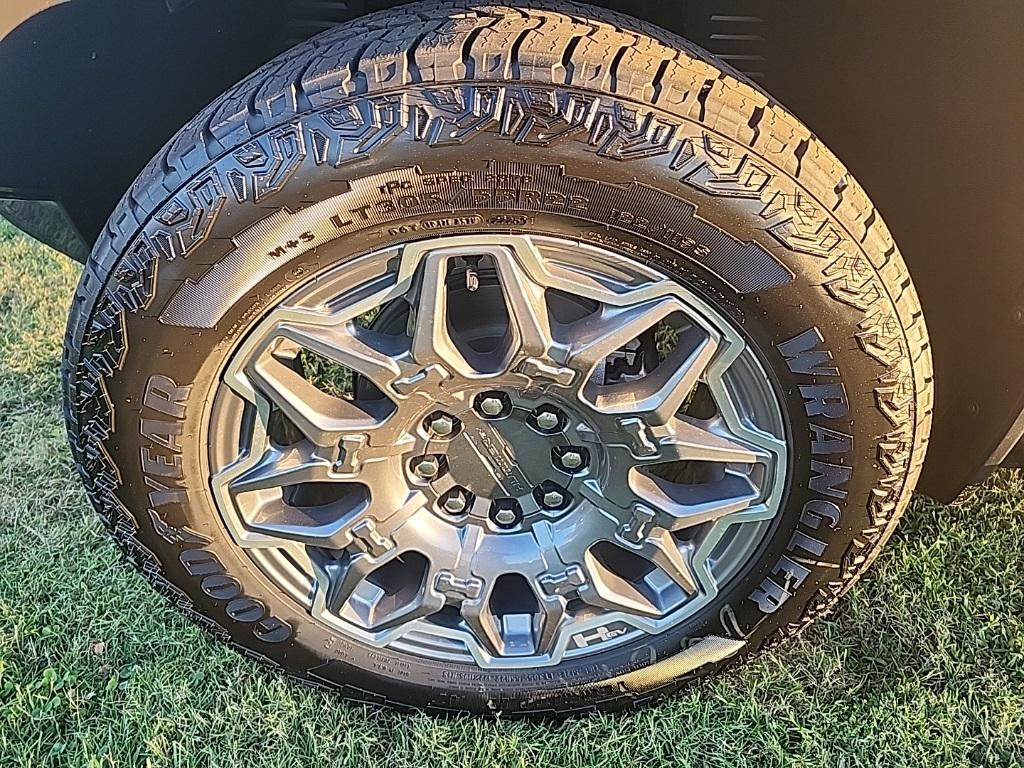 new 2026 GMC HUMMER EV Pickup car, priced at $106,704