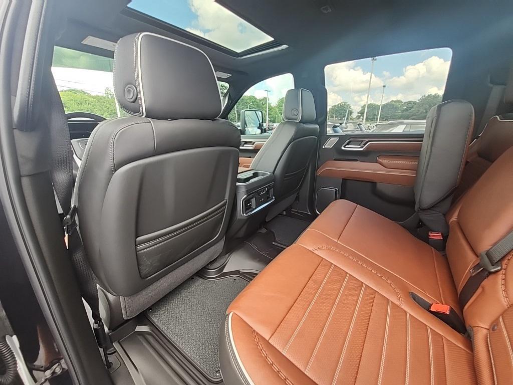 new 2025 GMC Sierra 2500 car, priced at $91,169