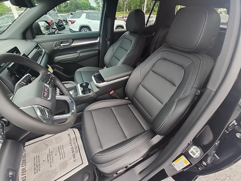 new 2026 GMC Terrain car, priced at $37,561