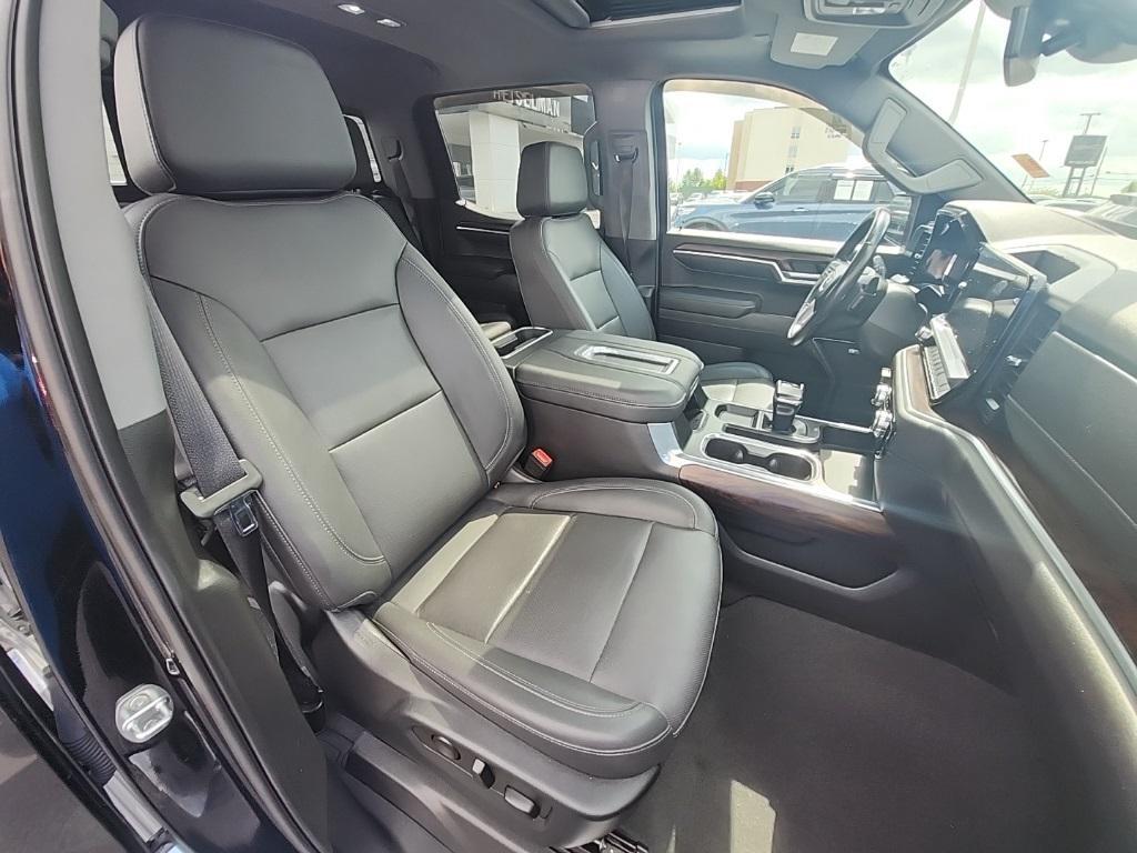 used 2022 GMC Sierra 1500 car, priced at $50,716