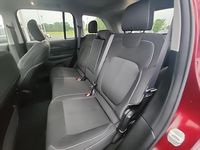 used 2024 Jeep Grand Cherokee car, priced at $36,459