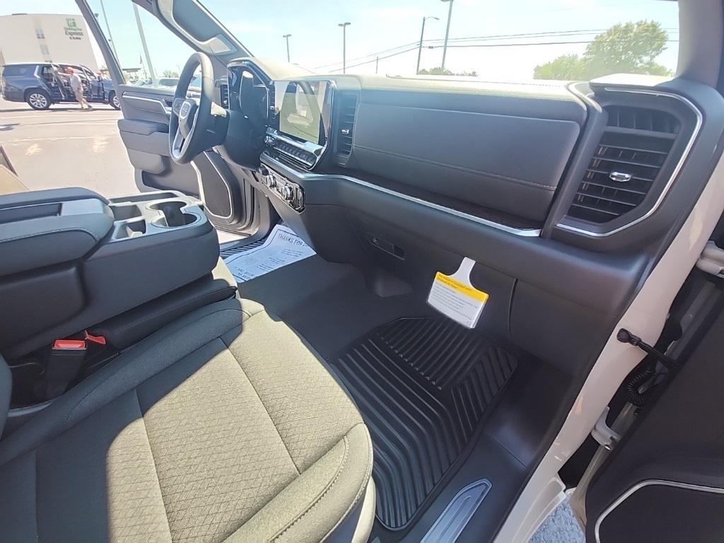 new 2026 GMC Sierra 1500 car, priced at $54,205