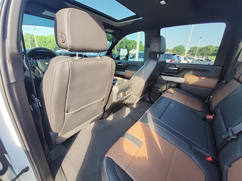 used 2022 Chevrolet Silverado 3500 car, priced at $53,993