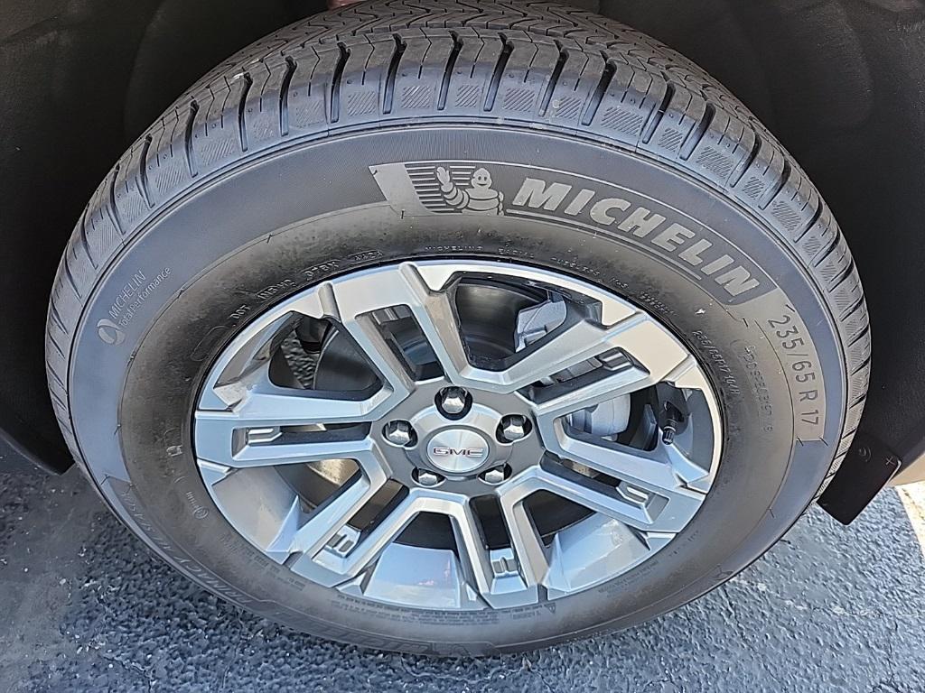 new 2025 GMC Terrain car, priced at $32,465