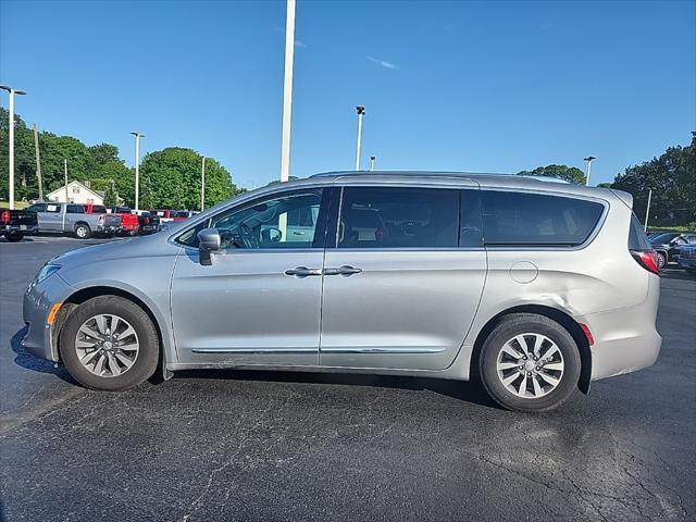 used 2020 Chrysler Pacifica car, priced at $19,983
