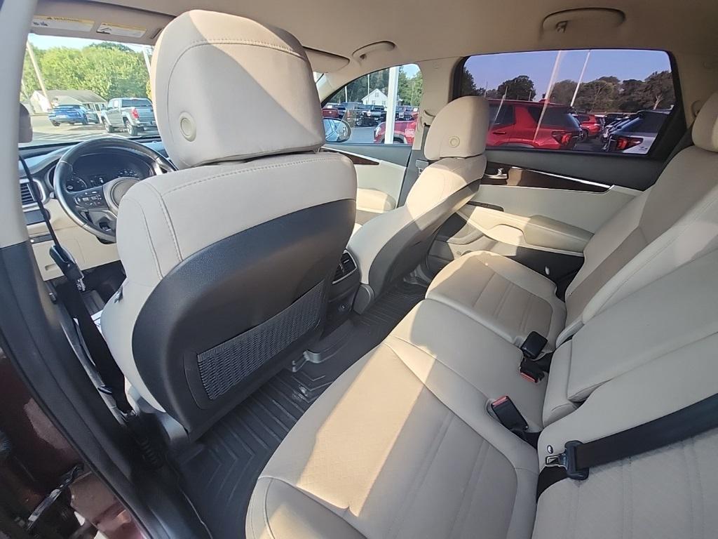 used 2017 Kia Sorento car, priced at $14,101
