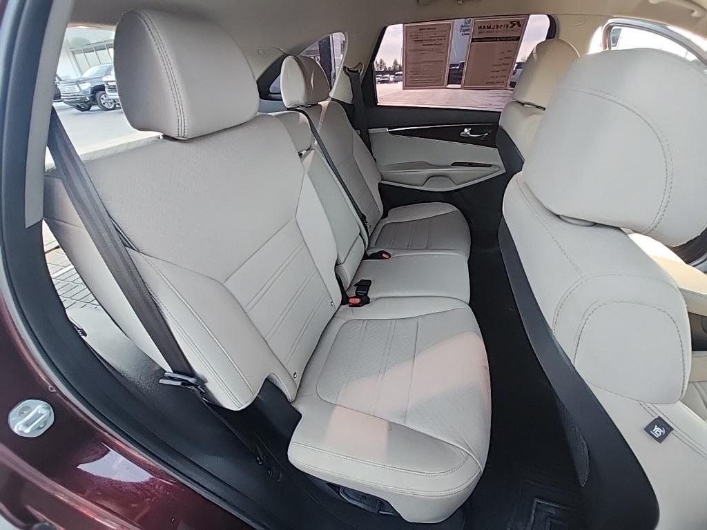 used 2017 Kia Sorento car, priced at $14,101