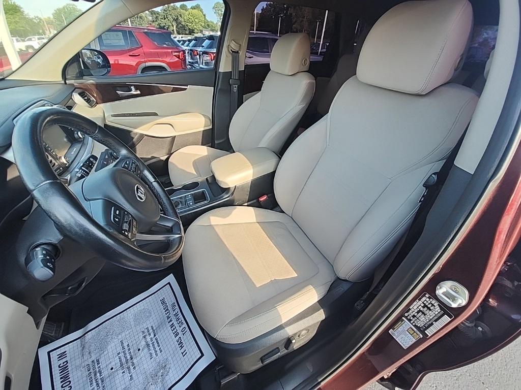 used 2017 Kia Sorento car, priced at $14,101