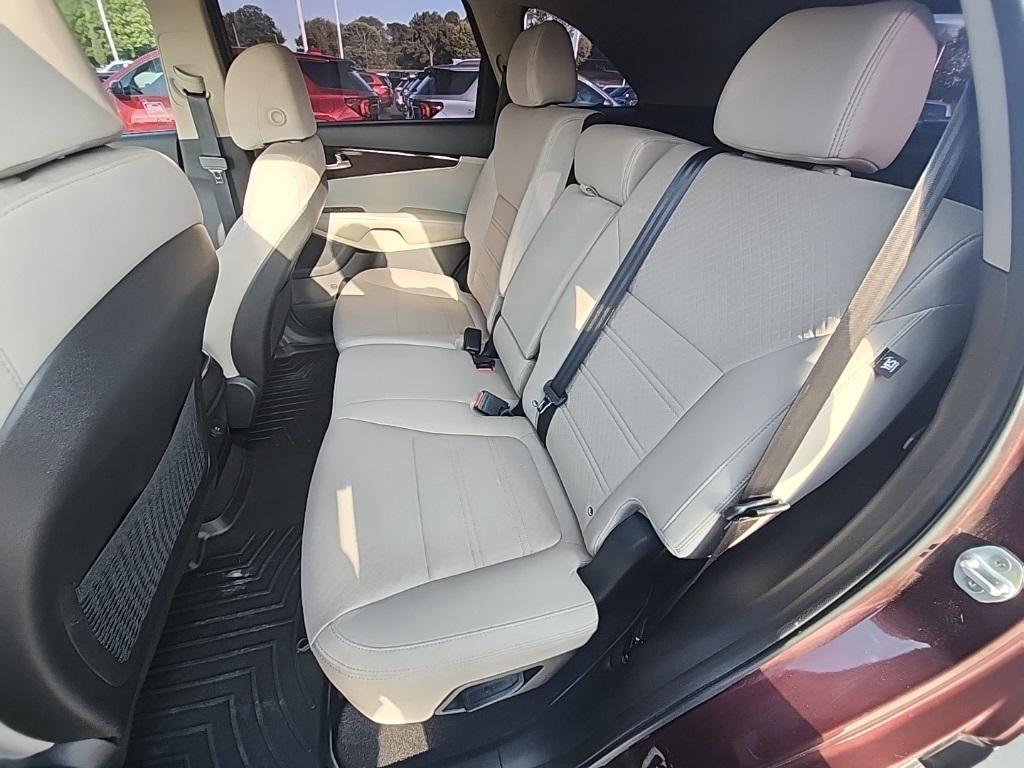 used 2017 Kia Sorento car, priced at $14,101