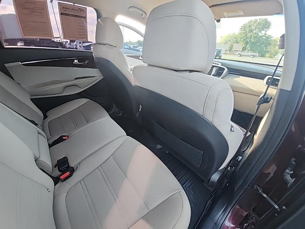 used 2017 Kia Sorento car, priced at $14,101