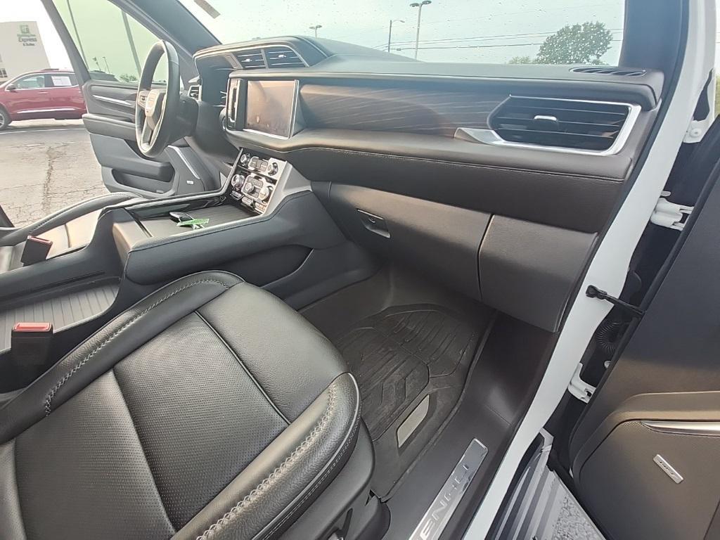 used 2022 GMC Yukon car, priced at $59,195