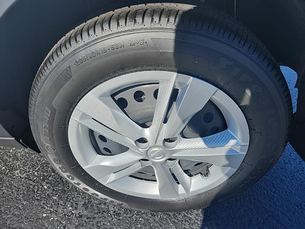 used 2025 Nissan Kicks car, priced at $21,375