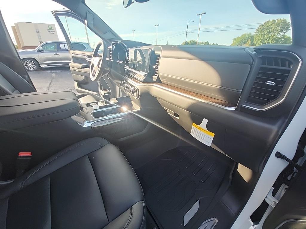 new 2026 GMC Sierra 1500 car, priced at $64,645