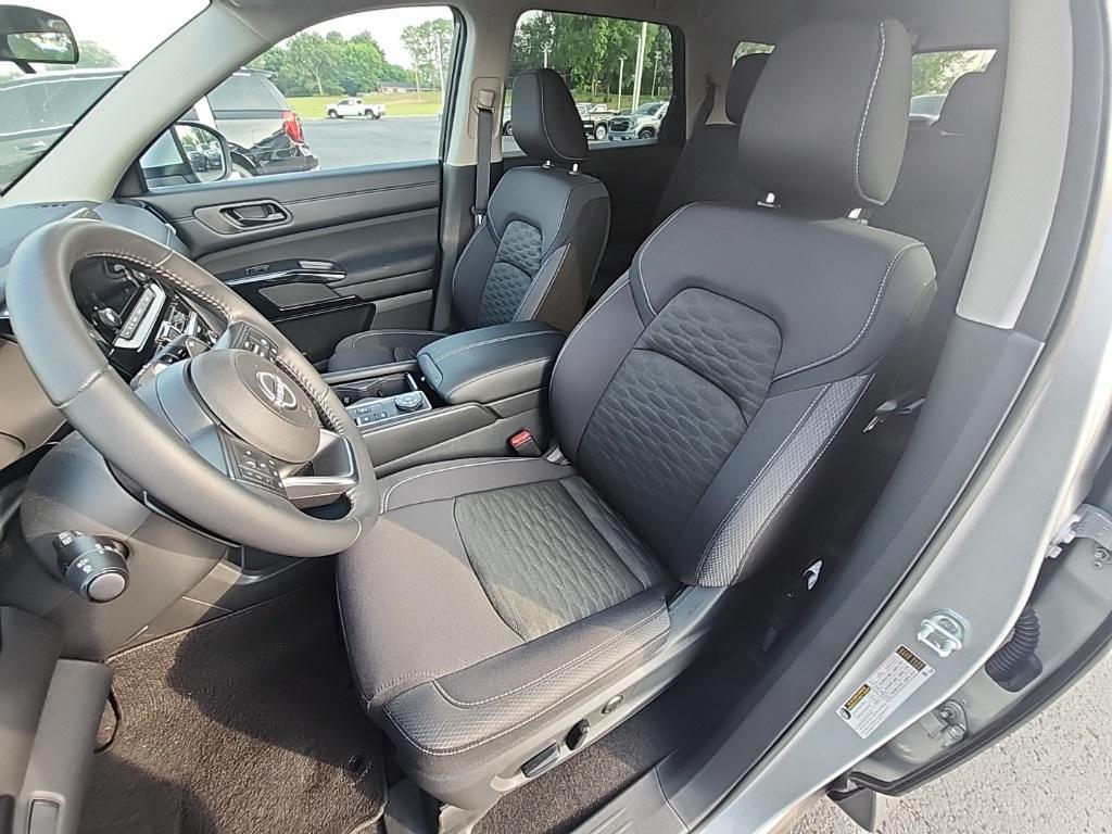 used 2024 Nissan Pathfinder car, priced at $35,335