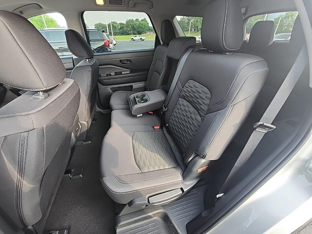 used 2024 Nissan Pathfinder car, priced at $35,335