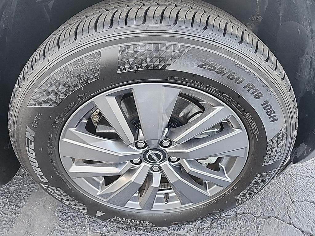 used 2024 Nissan Pathfinder car, priced at $35,335